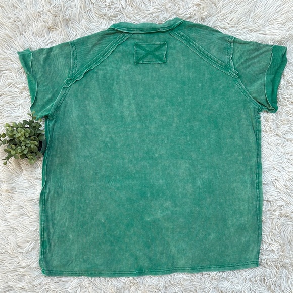 ๐HP๐ Zenana Ribbed Garment Washed Top ๐ Kelly Green - Picture 4 of 12